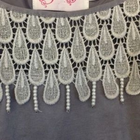 Formal silver fit & flair pearl petal NYE dress - Picture 2 of 7